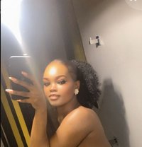 Lind Jojo - escort in Riyadh Photo 3 of 4