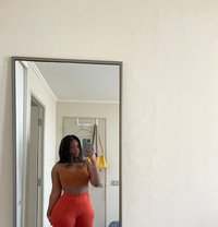 Linda - escort in Portsmouth