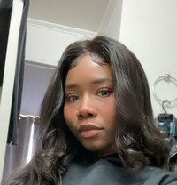 Linda - escort in Portsmouth