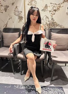 Linda - escort in Okinawa Island Photo 3 of 9