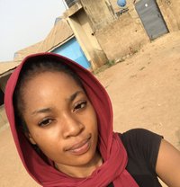 Linda - escort in Kuwait