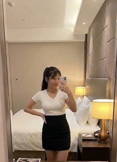 Linda - escort in Hyderabad Photo 6 of 6