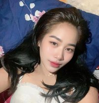 Linda - escort in Madinah