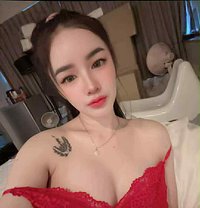 Linda - escort in Al Juffair