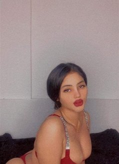 Linda - puta in Jeddah Photo 4 of 6