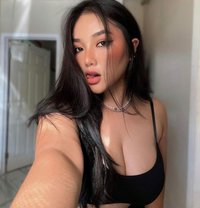 Linda - escort in Budva