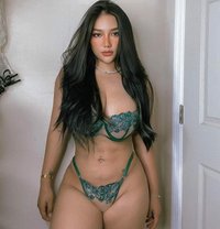Linda - escort in Budva