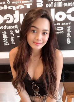 Linda From Indonesia Live in Serangoon - escort in Singapore Photo 1 of 7