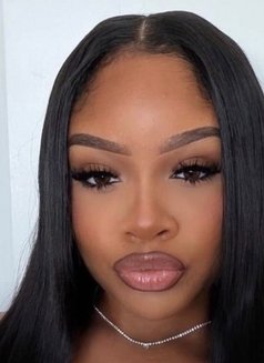 Linda, Hot Encounter Ever - escort in Kathmandu Photo 2 of 3