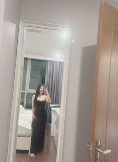 Linda in Bangkok now - escort in Bangkok Photo 3 of 12