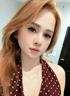 Linda Incall+outcall - escort in Al Manama Photo 2 of 5