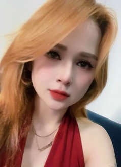 Linda Incall+outcall - escort in Al Manama Photo 3 of 5