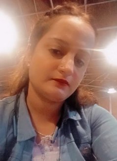 Naina Independent Low Budget - puta in Bangalore Photo 5 of 9