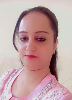 Naina Independent Low Budget - puta in Bangalore Photo 8 of 9