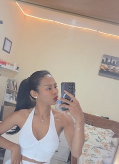 Linda - Transsexual escort in Bali Photo 6 of 10