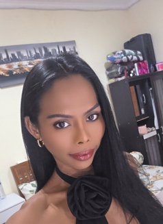 Linda - Transsexual escort in Bali Photo 7 of 10