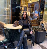 Linda - escort in Vienna