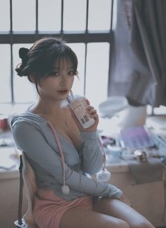 Gaga - escort in Hong Kong Photo 4 of 6