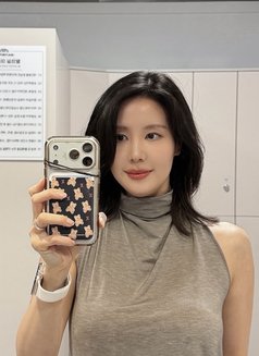 Linda Korean Cabin crew - escort in Okinawa Island Photo 9 of 9