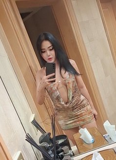 Linda Ladyboy Thailand - Masajista in Riyadh Photo 1 of 1