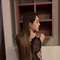 LINDA - escort in İstanbul Photo 2 of 5