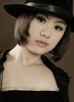 CoCo - escort in Doha Photo 1 of 2