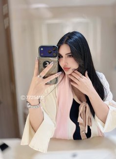LINDA SS - escort in Muscat Photo 2 of 19