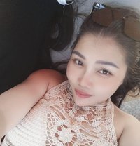 Linda Muscat - escort in Muscat Photo 5 of 5