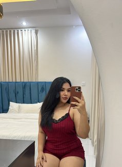 Linda, New Escort - puta in Jeddah Photo 2 of 4