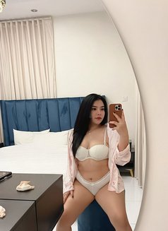 Linda, New Escort - puta in Jeddah Photo 3 of 4