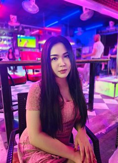 Linda New Ladyboy Thailand - Masajista in Riyadh Photo 5 of 7