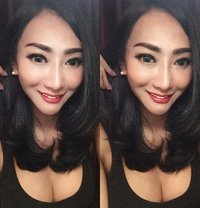 Linda Oppo Seeking Big Cock! - Transsexual escort in Jakarta