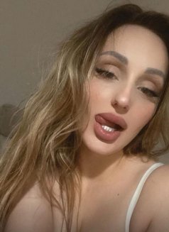 Linda's Available Services - escort in Jeddah Photo 3 of 5