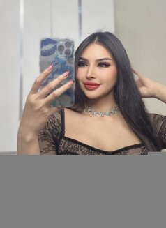 LINDA s. - escort in Muscat Photo 27 of 28
