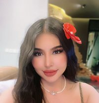 LINDA s. - escort in Muscat