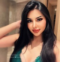 LINDA s. - escort in Muscat