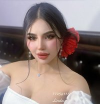 LINDA s. - escort in Muscat