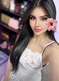 LINDA s. - escort in Muscat Photo 22 of 30