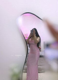 LINDA s. - escort in Muscat Photo 27 of 30