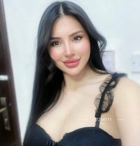 LINDA s. - escort in Muscat