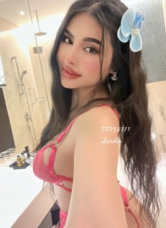 LINDA s. - escort in Muscat Photo 20 of 29