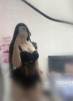 LINDA s. - escort in Muscat Photo 23 of 29