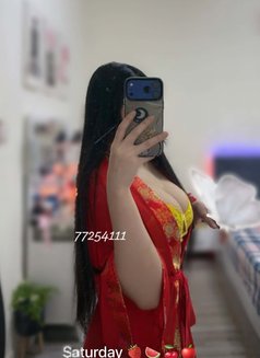 LINDA s. - escort in Muscat Photo 29 of 30