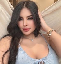LINDA s. - escort in Muscat Photo 20 of 29