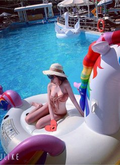Linda Salmiya - escort in Doha Photo 4 of 4