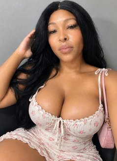 Sexy and hot Linda ready to make you wet - escort in Al Sohar Photo 4 of 5