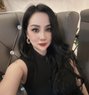 Linda - escort in Al Manama Photo 1 of 5