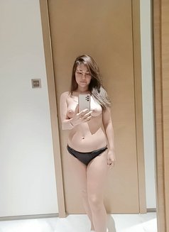 Gusjang - escort in Hong Kong Photo 3 of 7