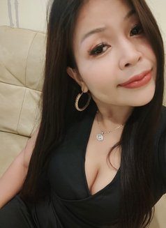 Linda - masseuse in Pattaya Photo 1 of 4