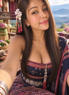 Linda - escort in Pattaya Photo 3 of 4